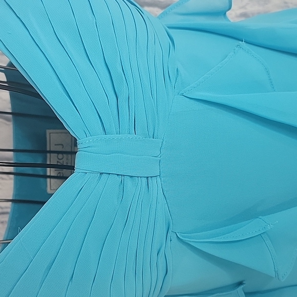 ELIZA J NEW YORK Powder Blue Pleated and Ruffled Prom Dress Size‎ 4 - Picture 4 of 9